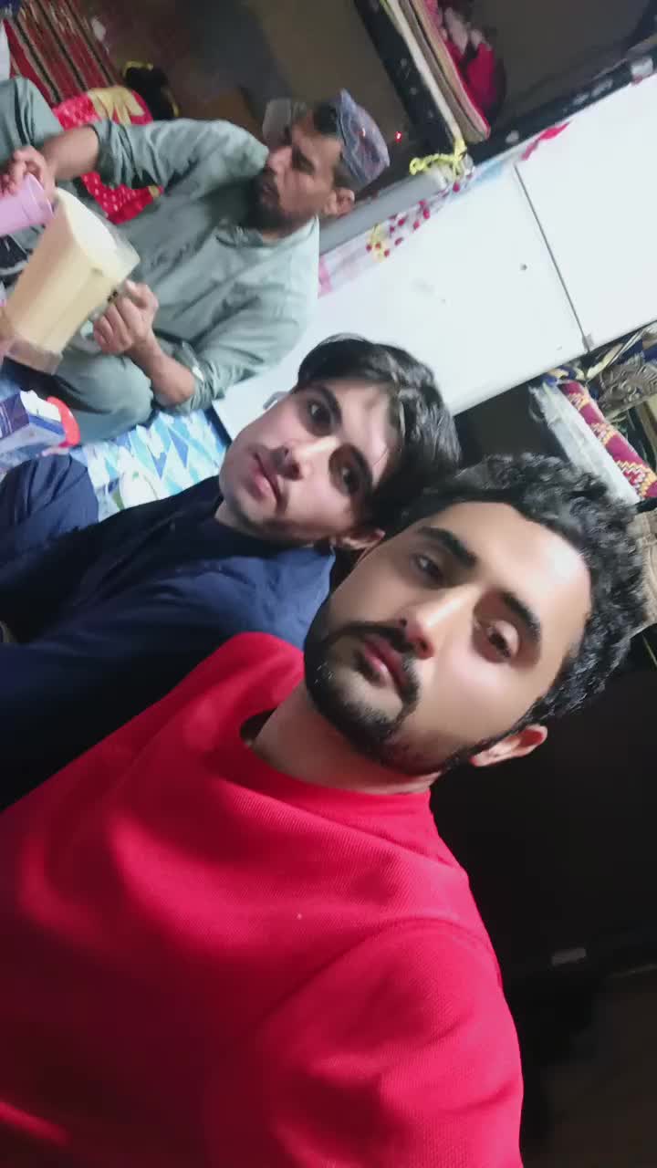 @✰Aℓ๏ne✰🇵🇰🇦🇫🍁