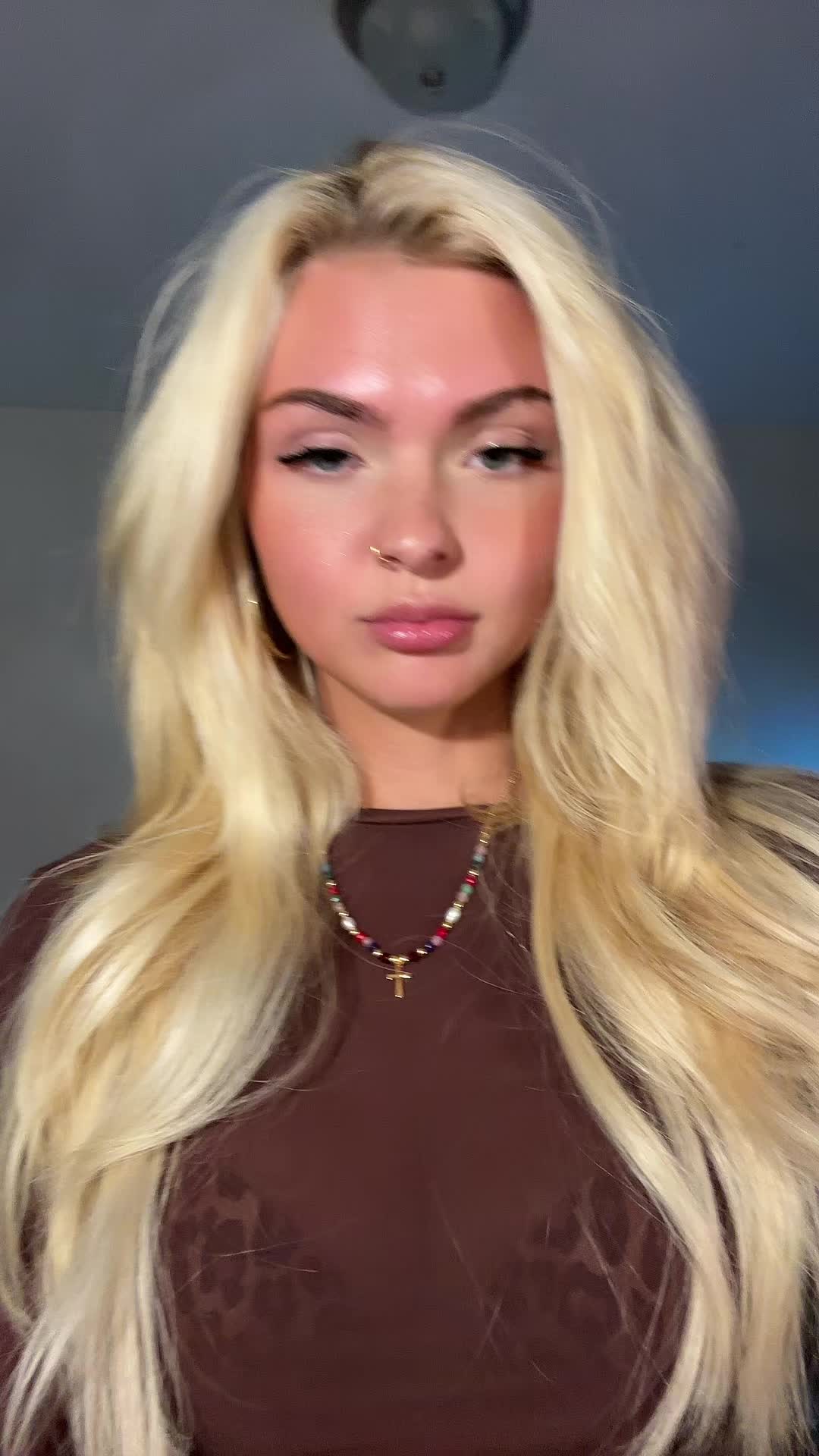 @elenacran