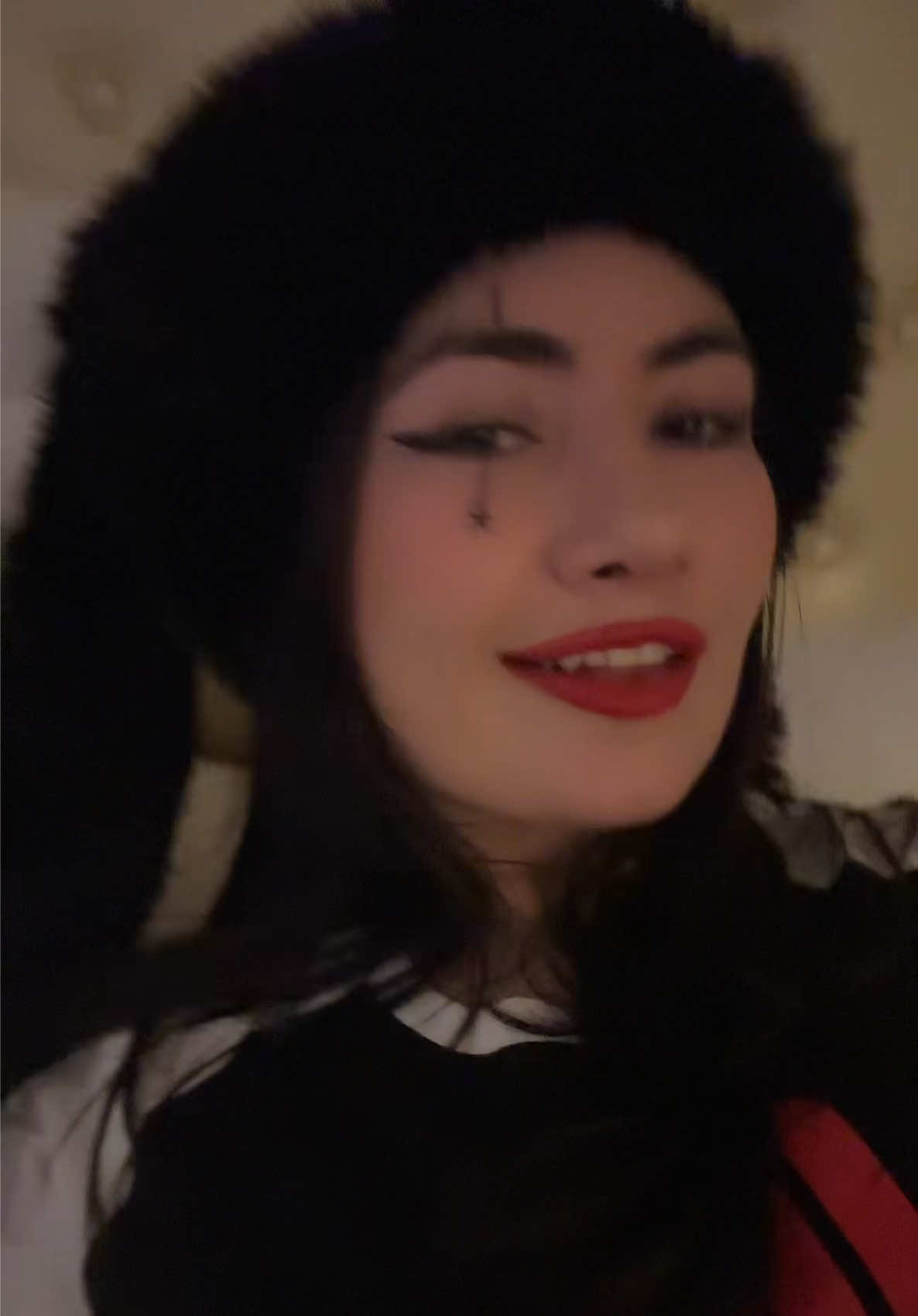 @lvrgrlari