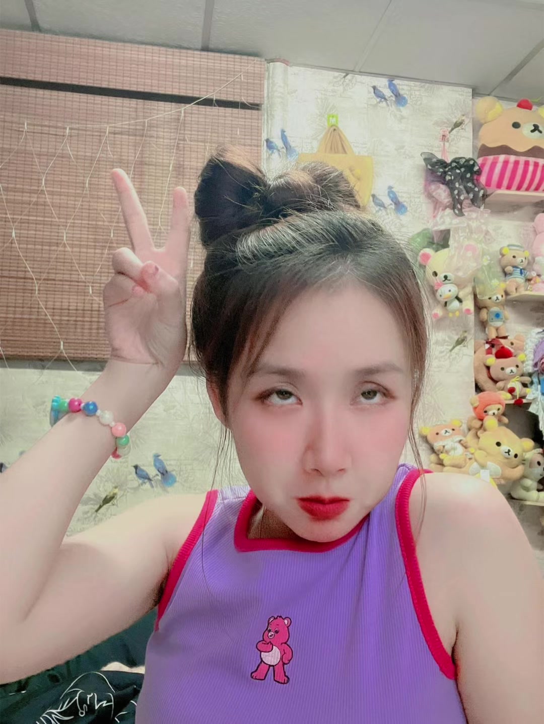 @เรย์ศิริญ มีไรจะบอก