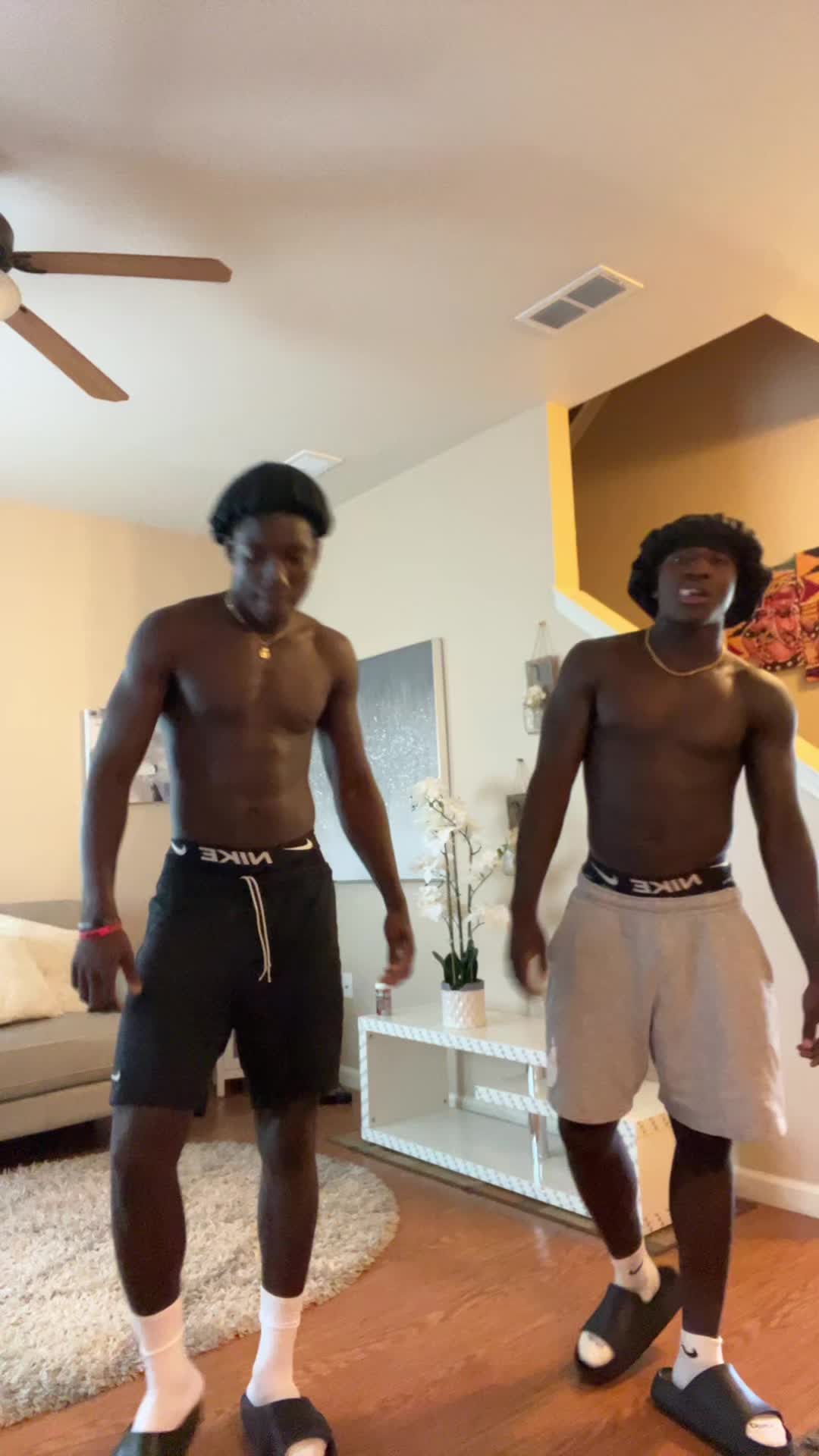 @J4🕺🏾.