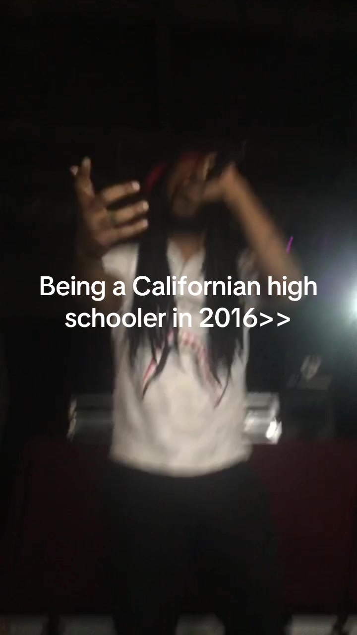 @sabrina