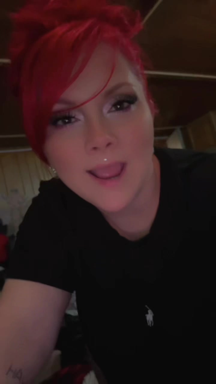 @Mariah<3
