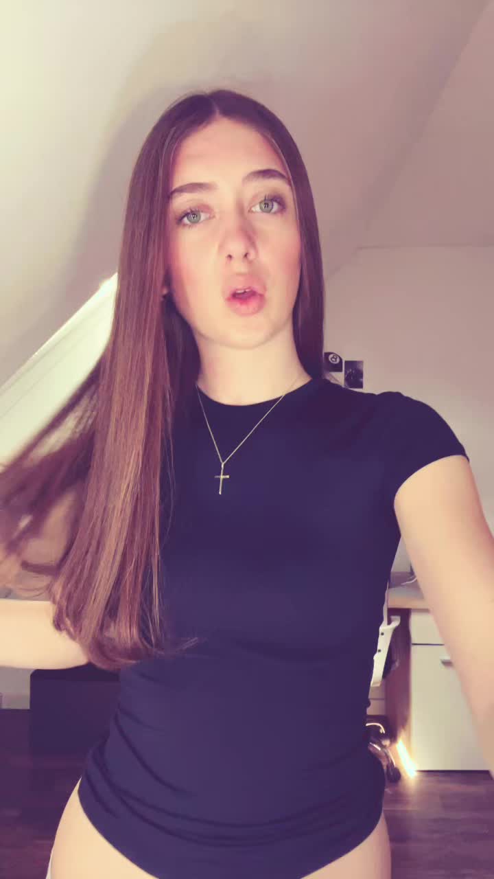 @𝒵ℴℯ✞