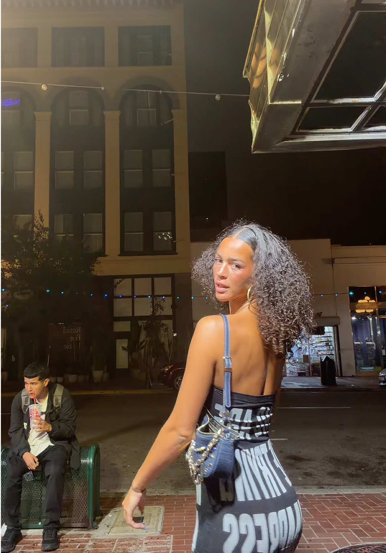 @mysteriousicondiva