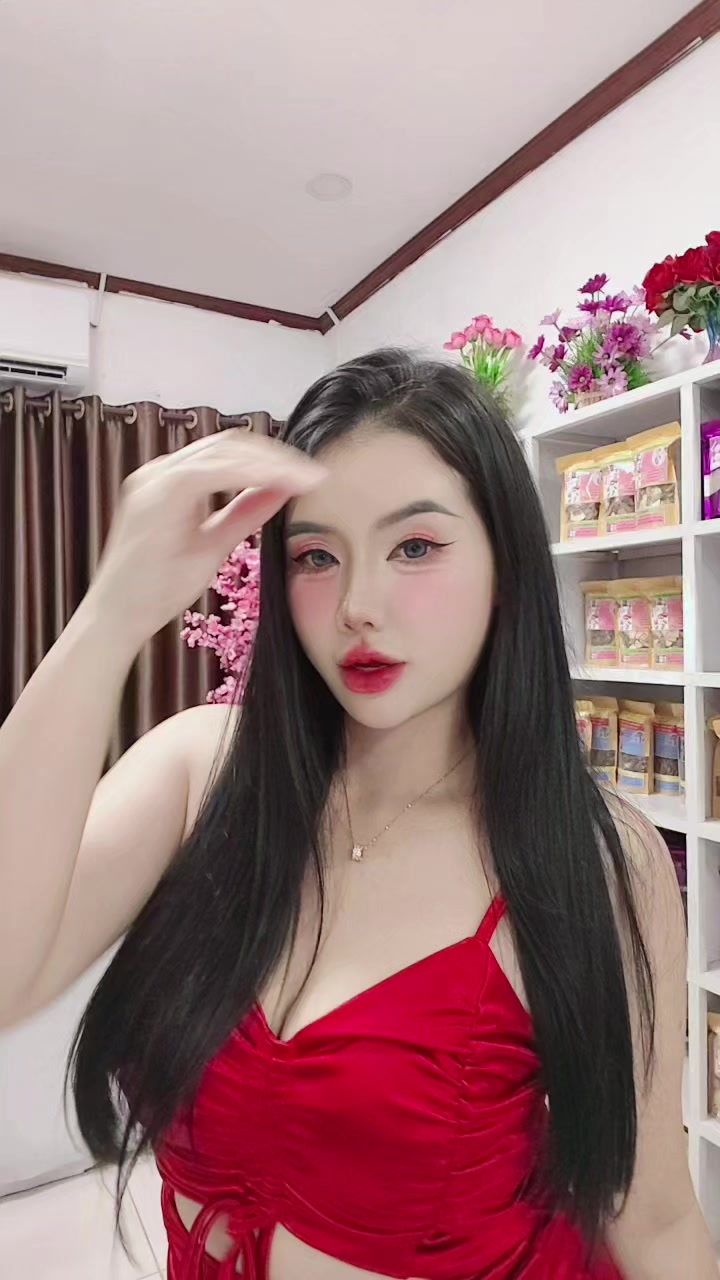 @nkauj see xyooj