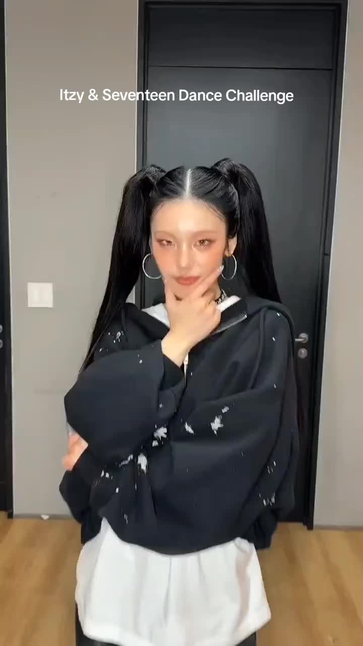 @AroStayXbl