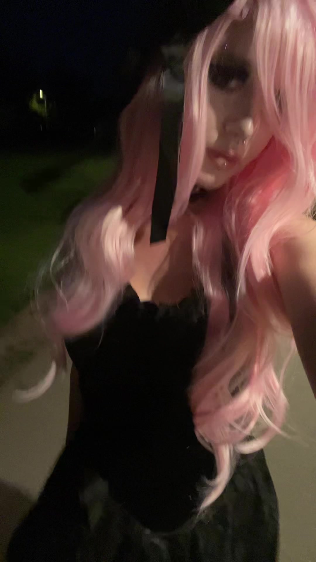 @Gothicloverdoll