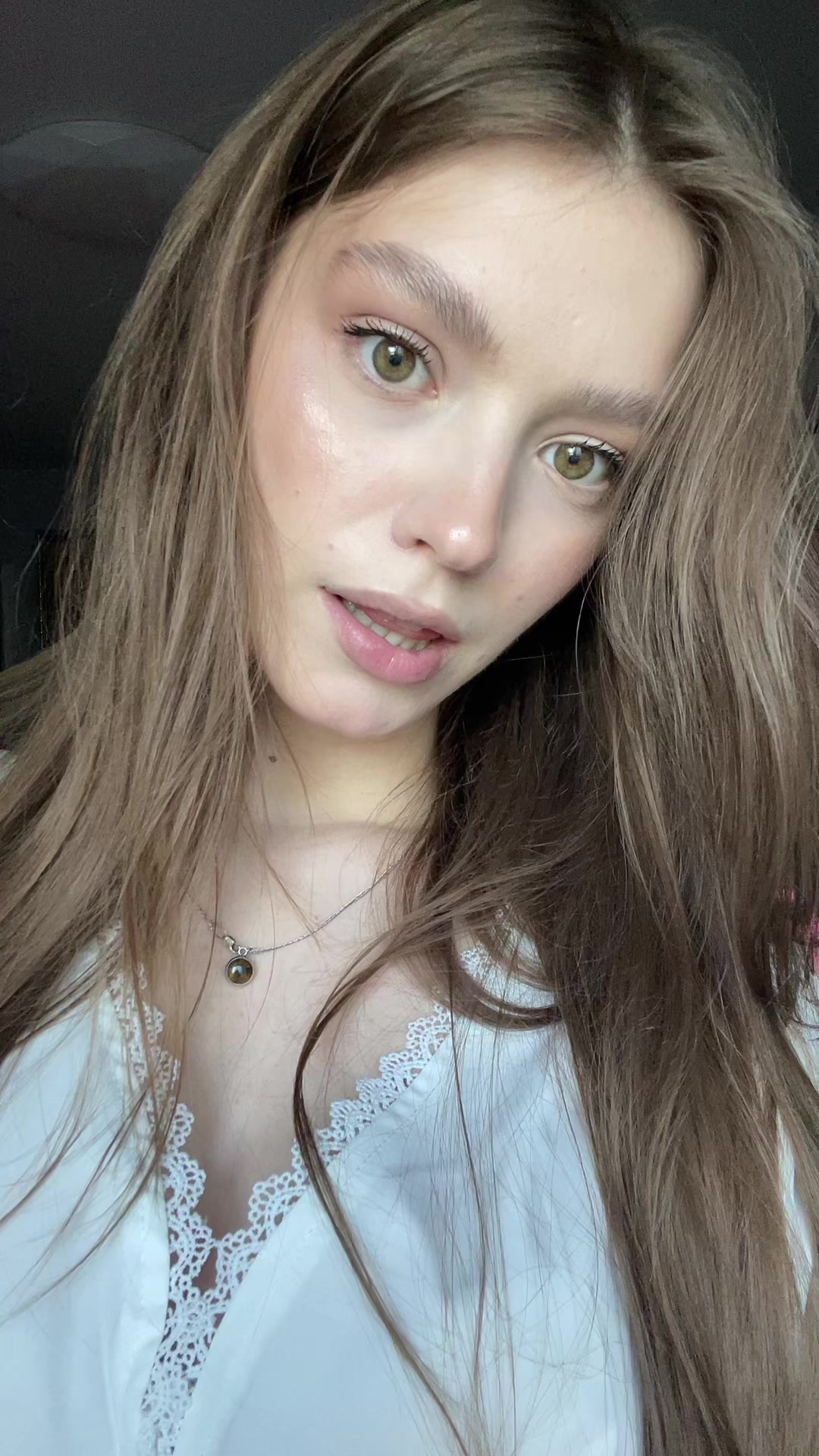 @dzhezhora