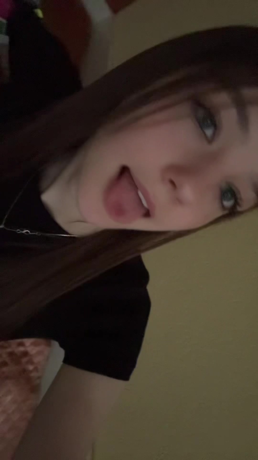 @akywelg