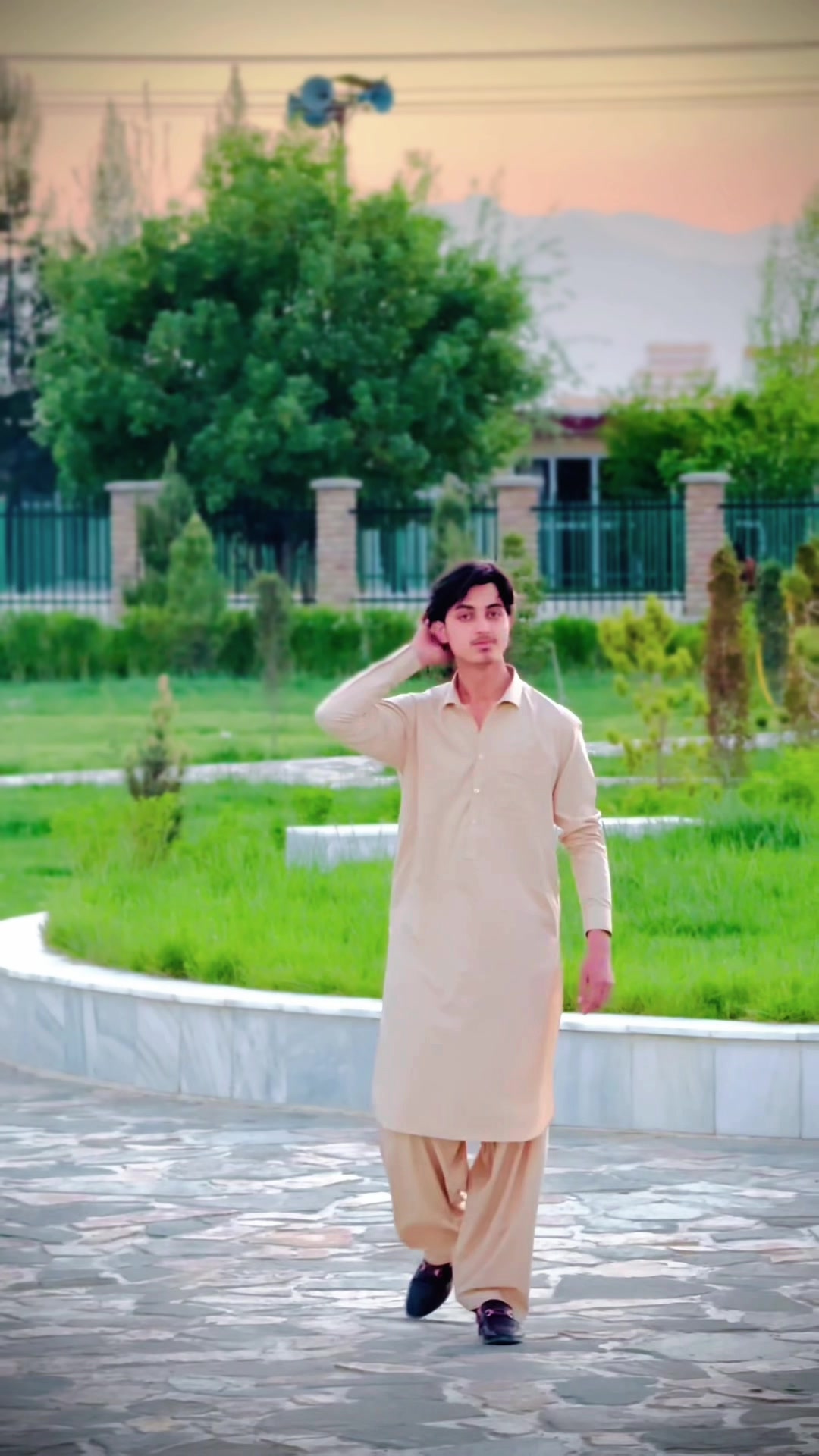 @Ayub Eisakhail 🇦🇫