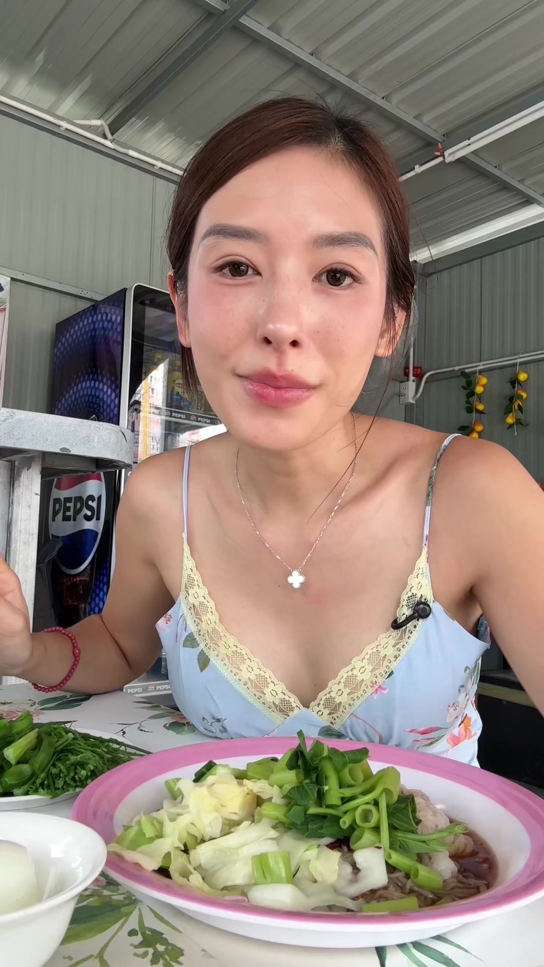 @Chelee เชลี