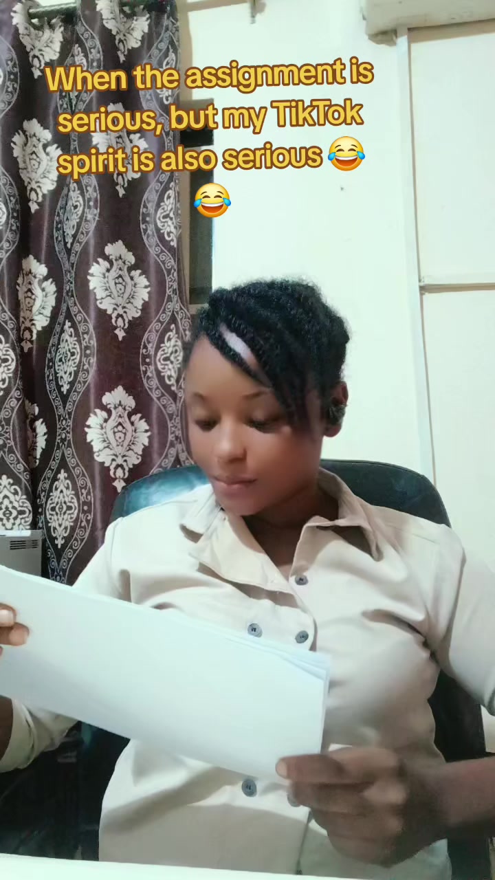 @Queen B_001