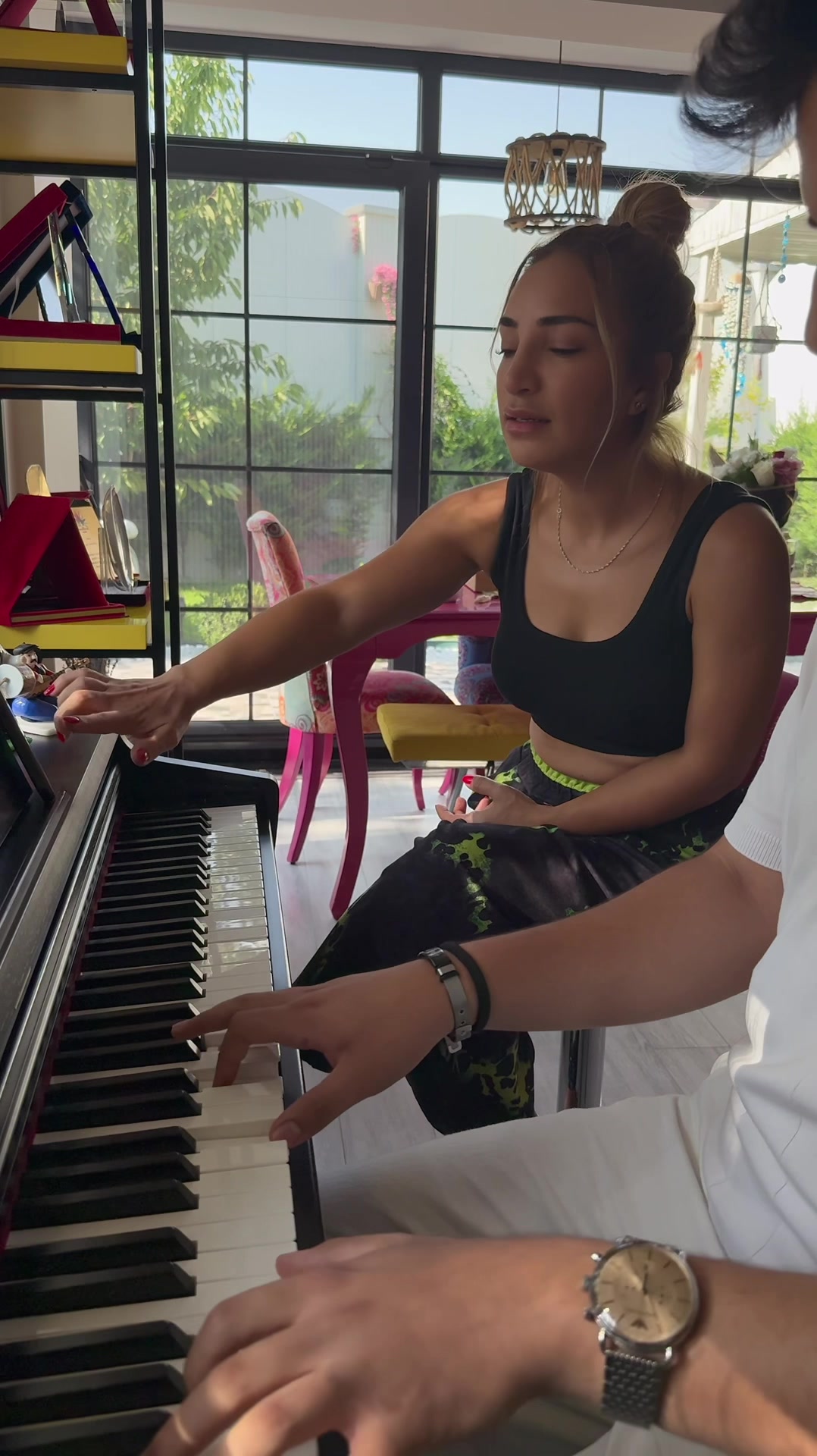 @Aysel Yakupoğlu