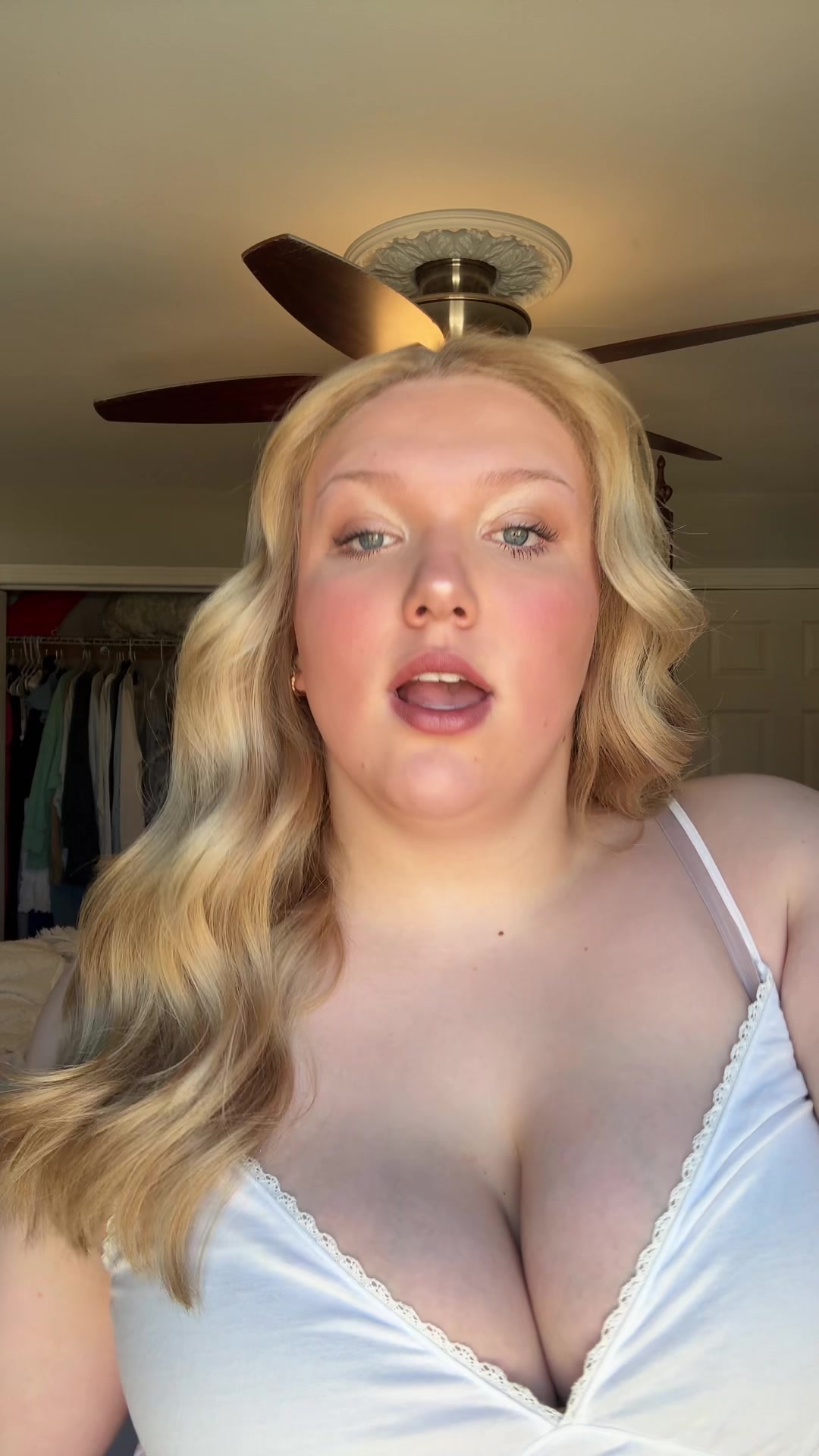@ava.charbs