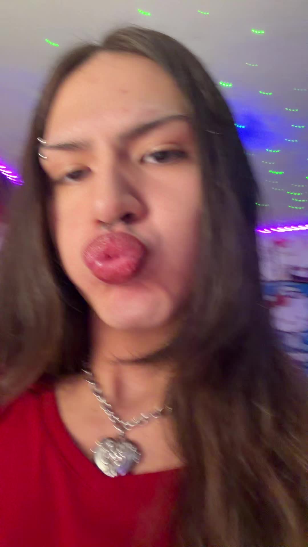 @★★★