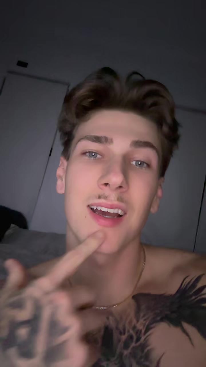 @Broccoli