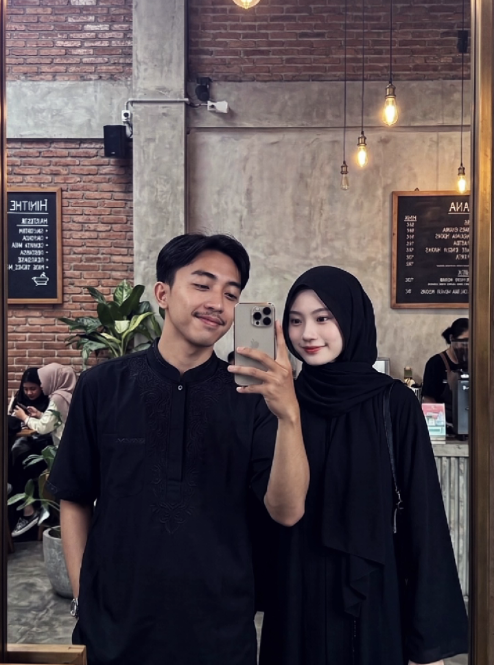 @Januari🌹