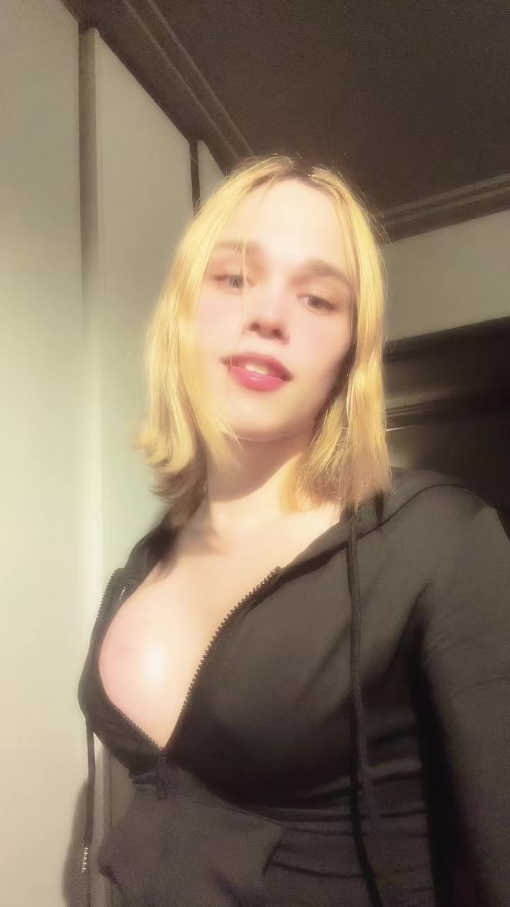 @miaaaaaa