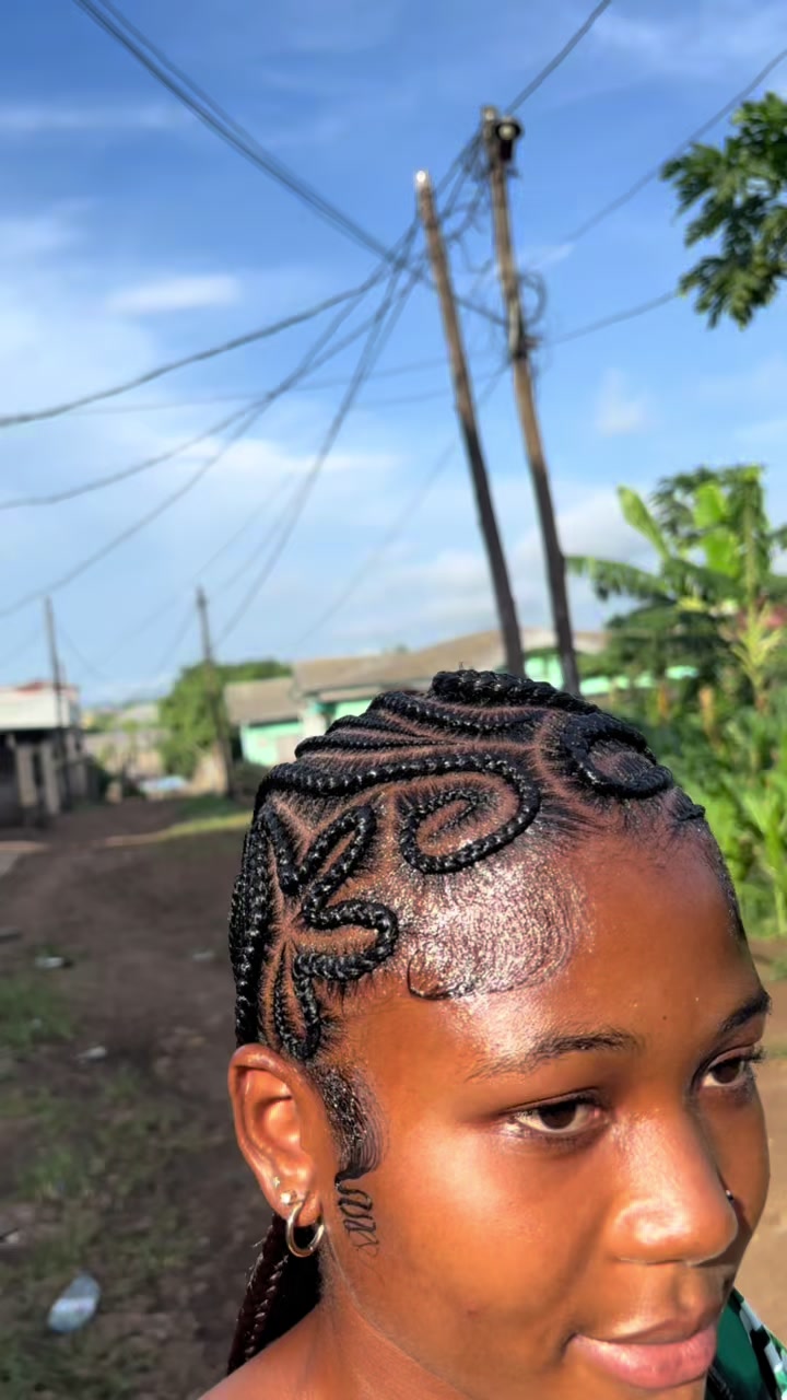 @P&rsquo;s Braids💇&zwj;♀️❤️🧷
