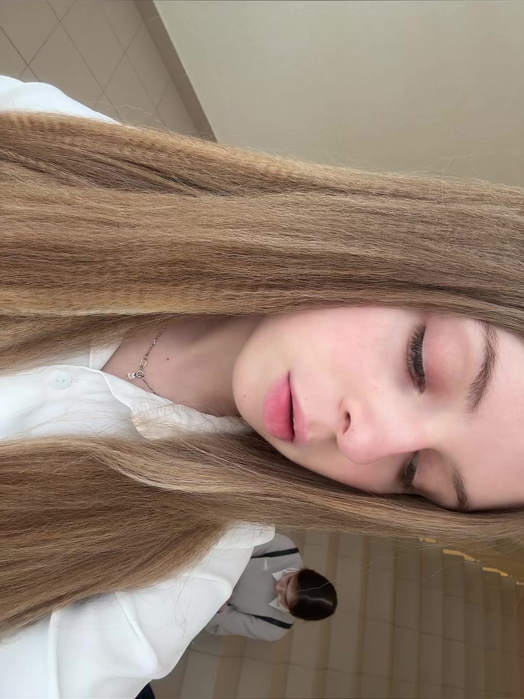 @манька