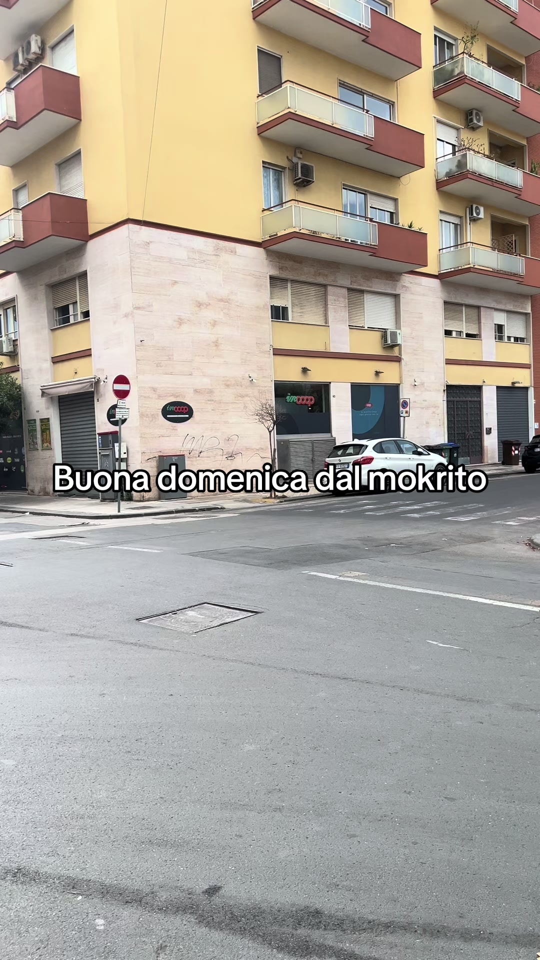 @Mokrito