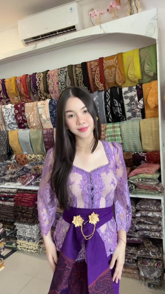 @Indah🎀