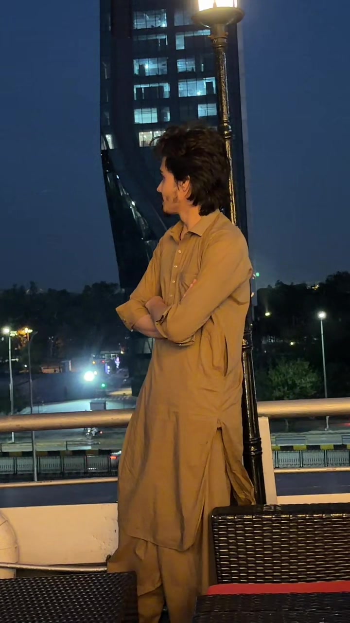 @⚔️👑Awais_khan👑⚔️
