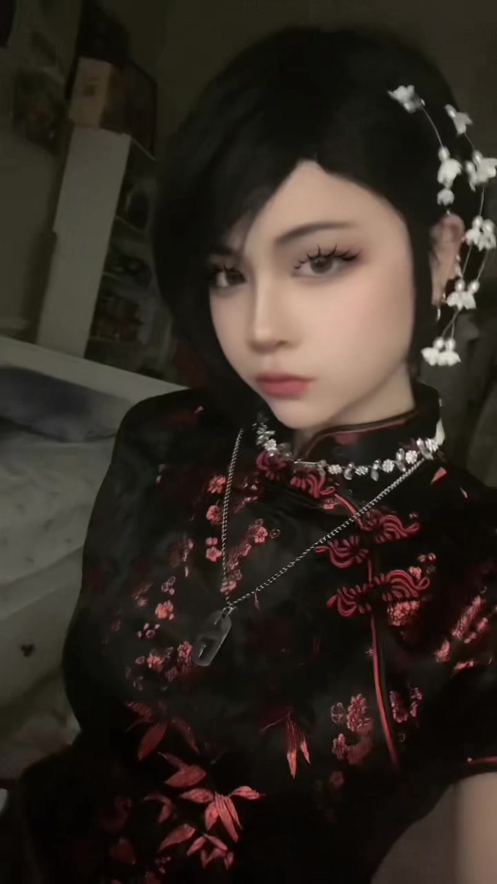 @QueenStocking