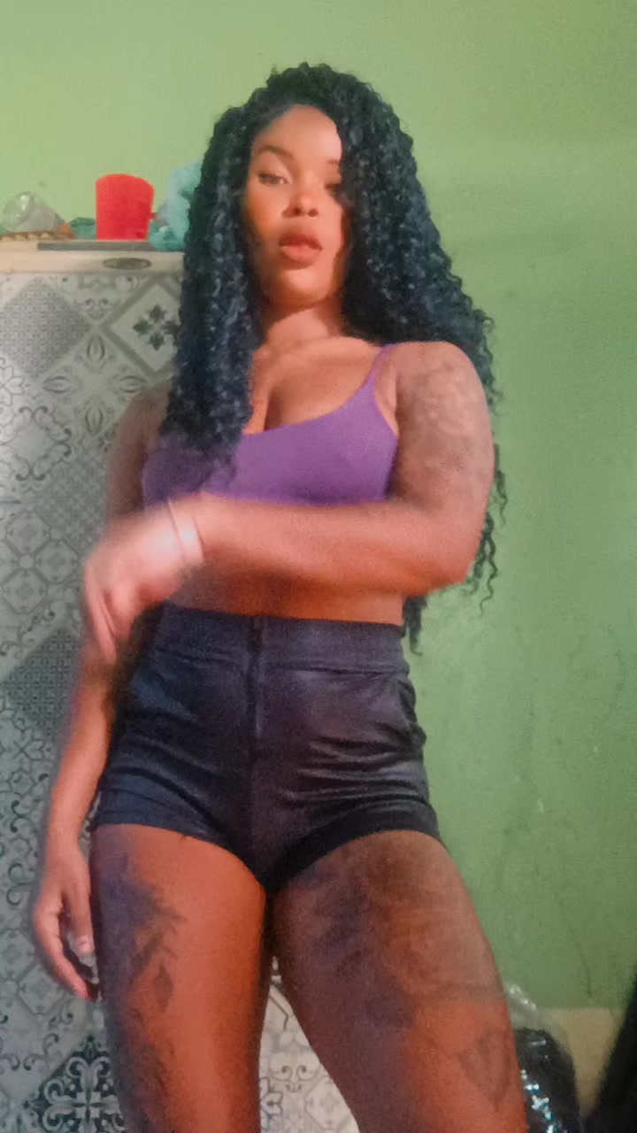 @aninhalopes