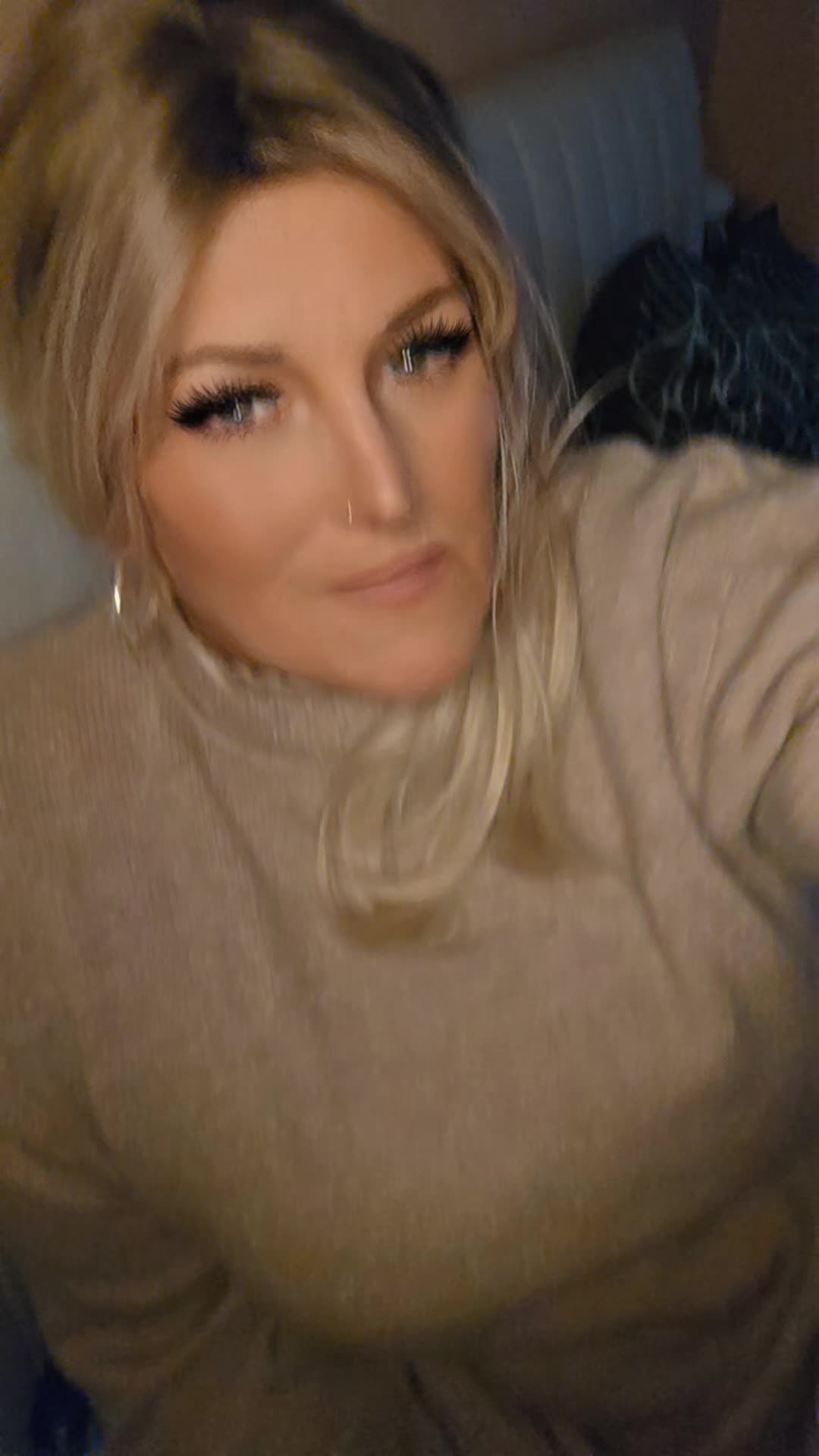 @lalunacute22