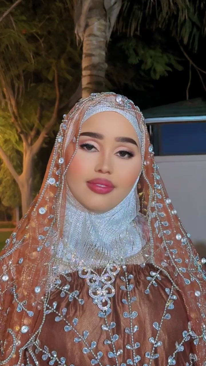 @Cadeyow’s make-up