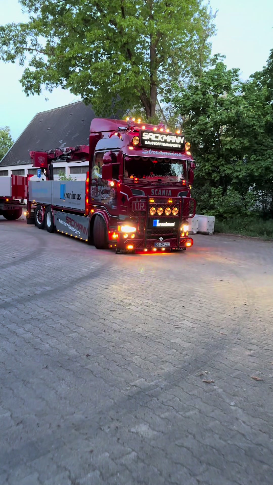 @Sven Hoppstock390