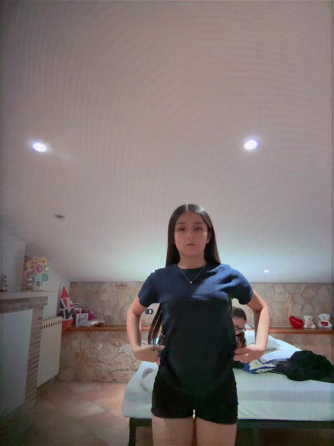 @-𝑔𝒶𝒾𝒶_𝓈𝓅𝒶𝓂𝓂❤️-