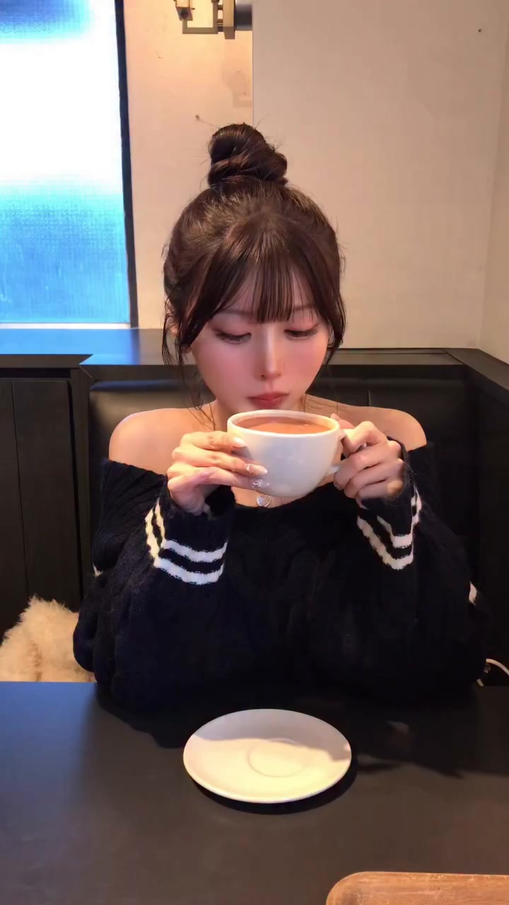 @山奈