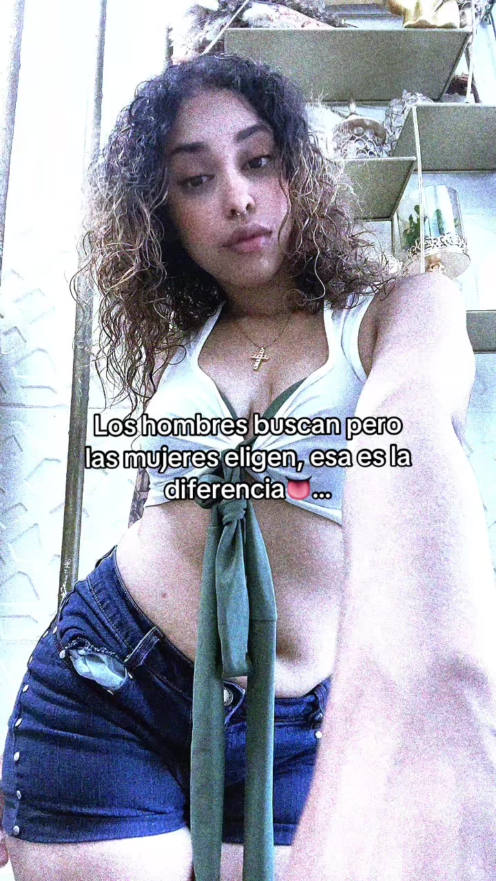 @QueenFarahona