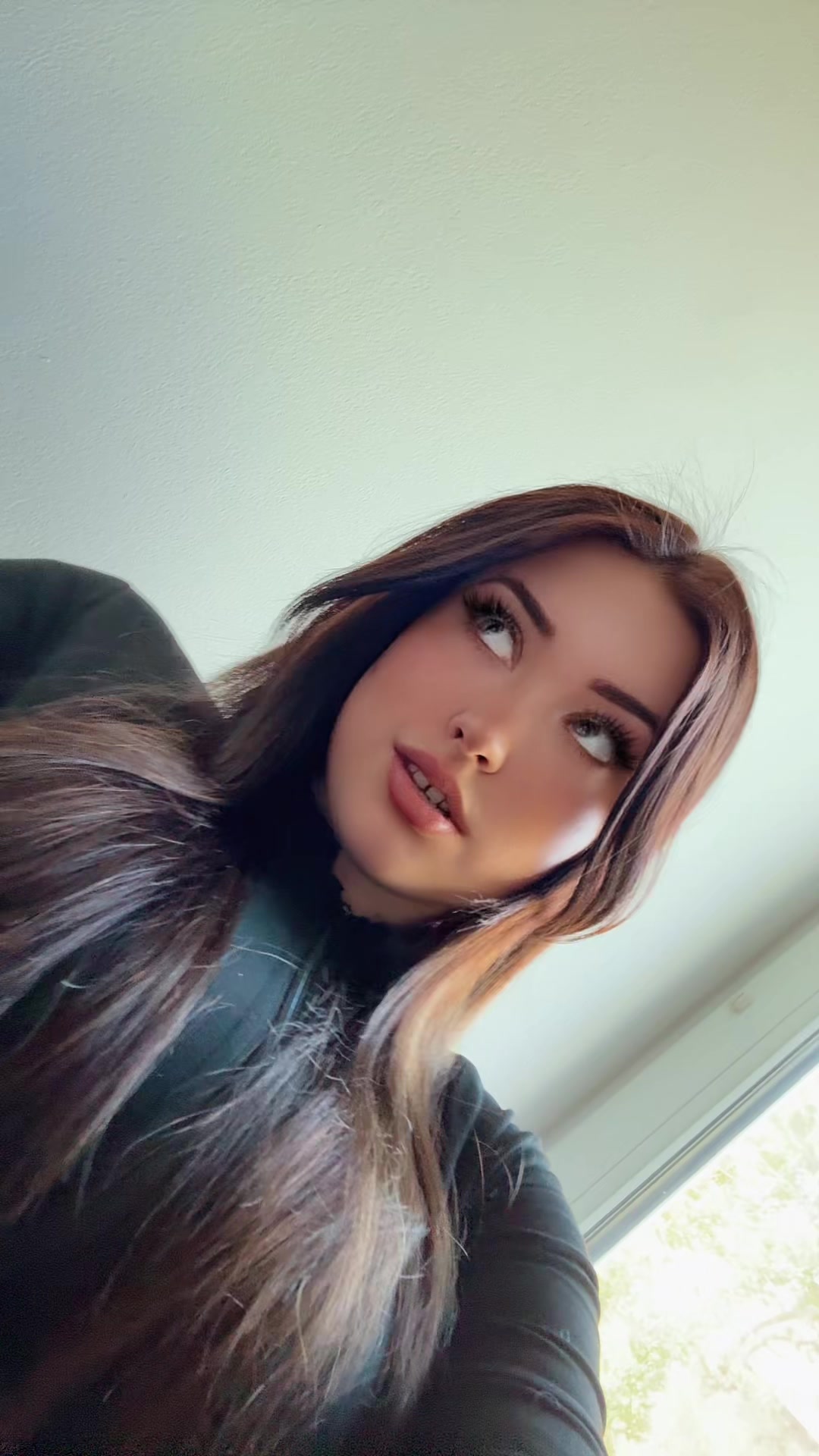@lealw.d