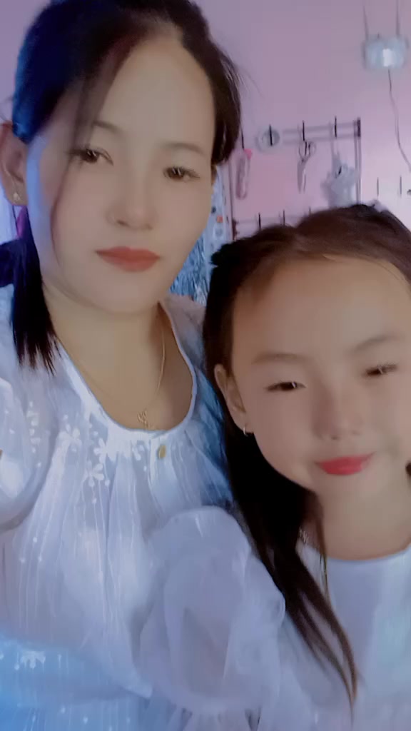 @Fungsemi Limbu