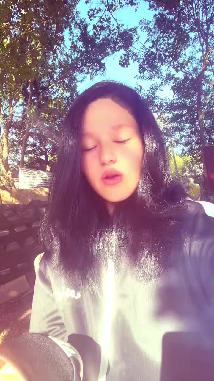 @Angy_187