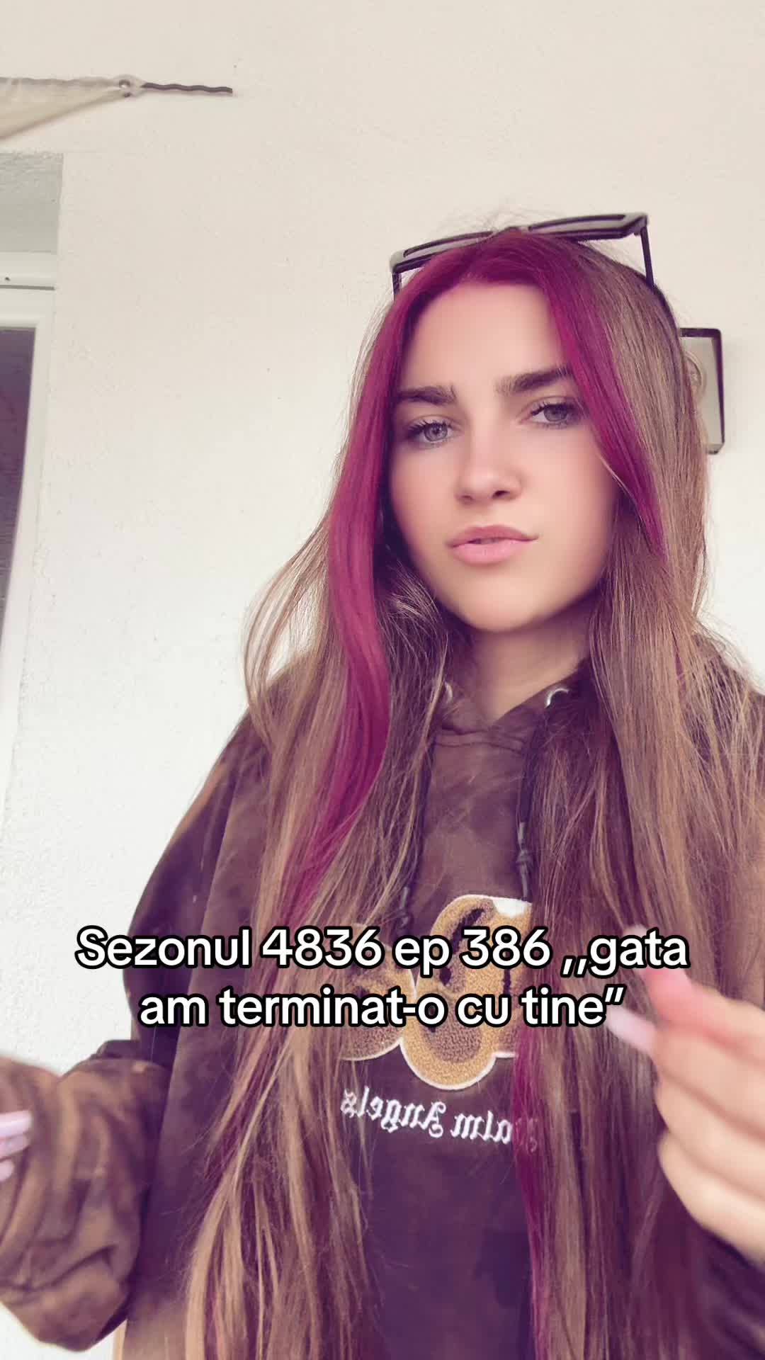 @c.tania17