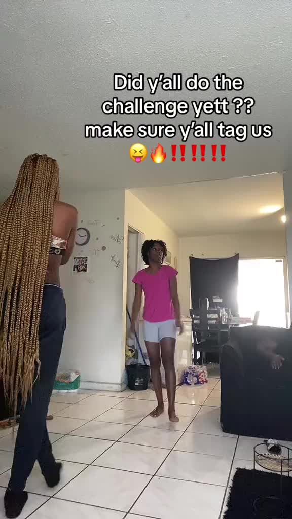 @Viralldabarbie