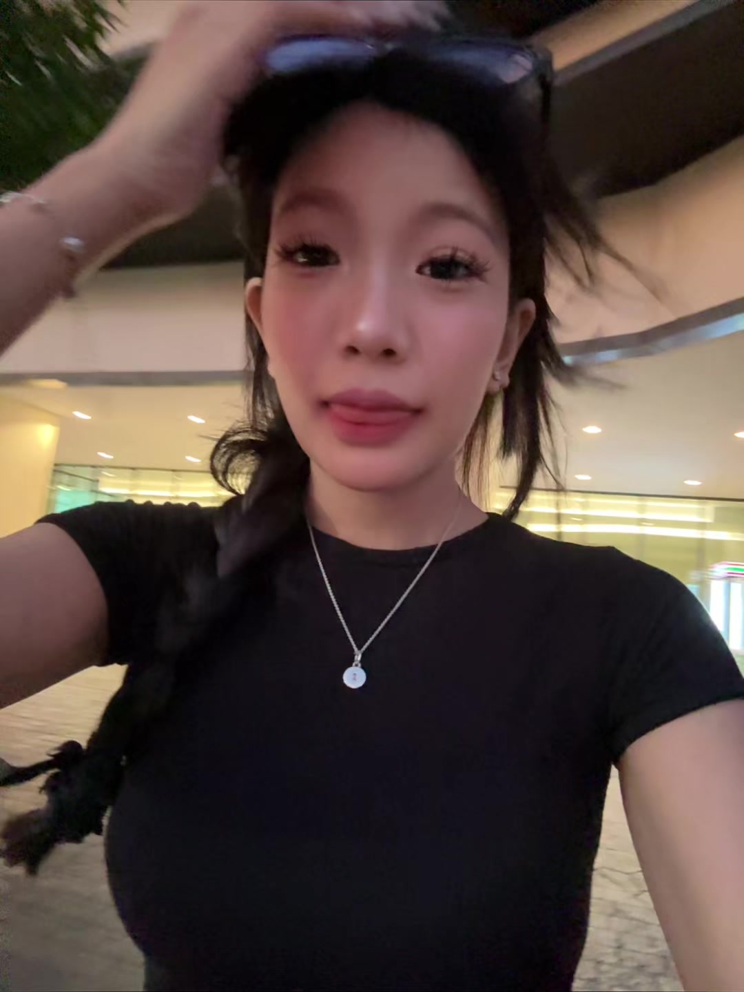 @Luna 🪽