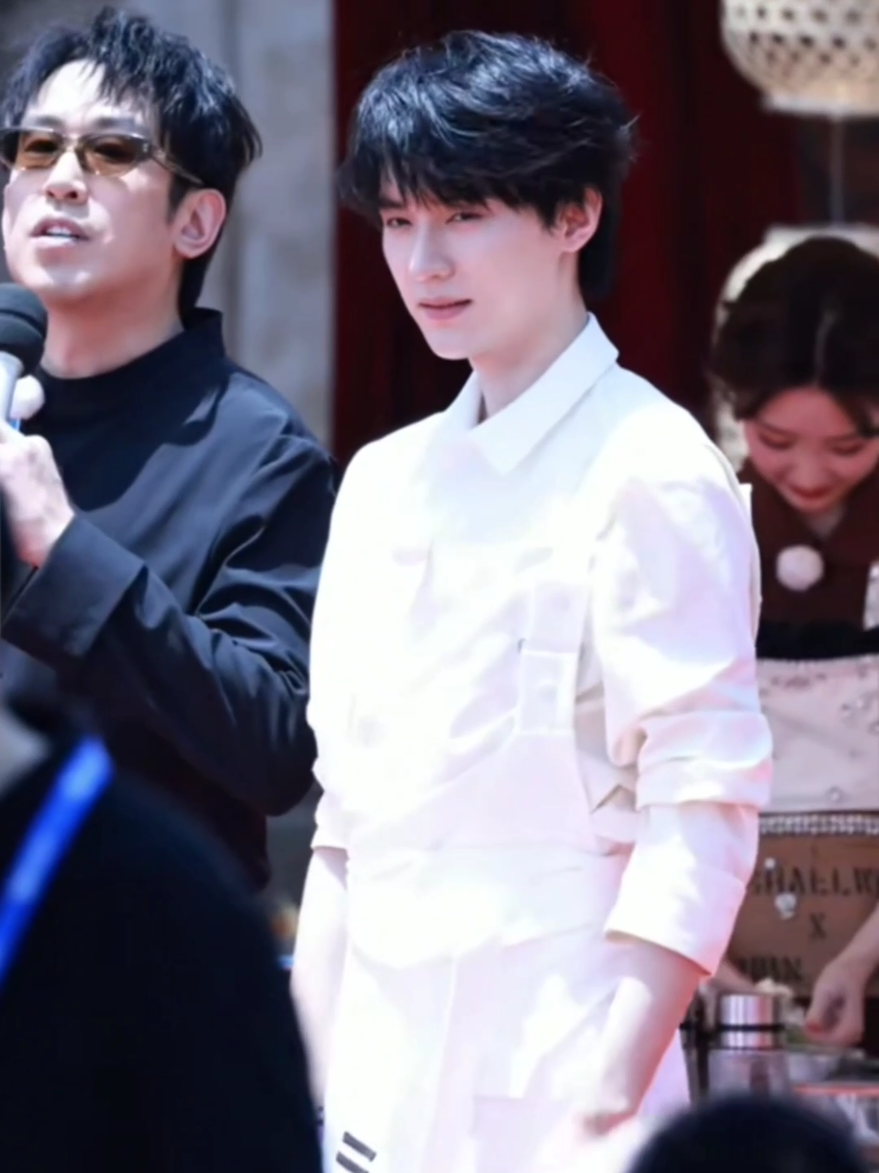 @ZHOUYIRAN