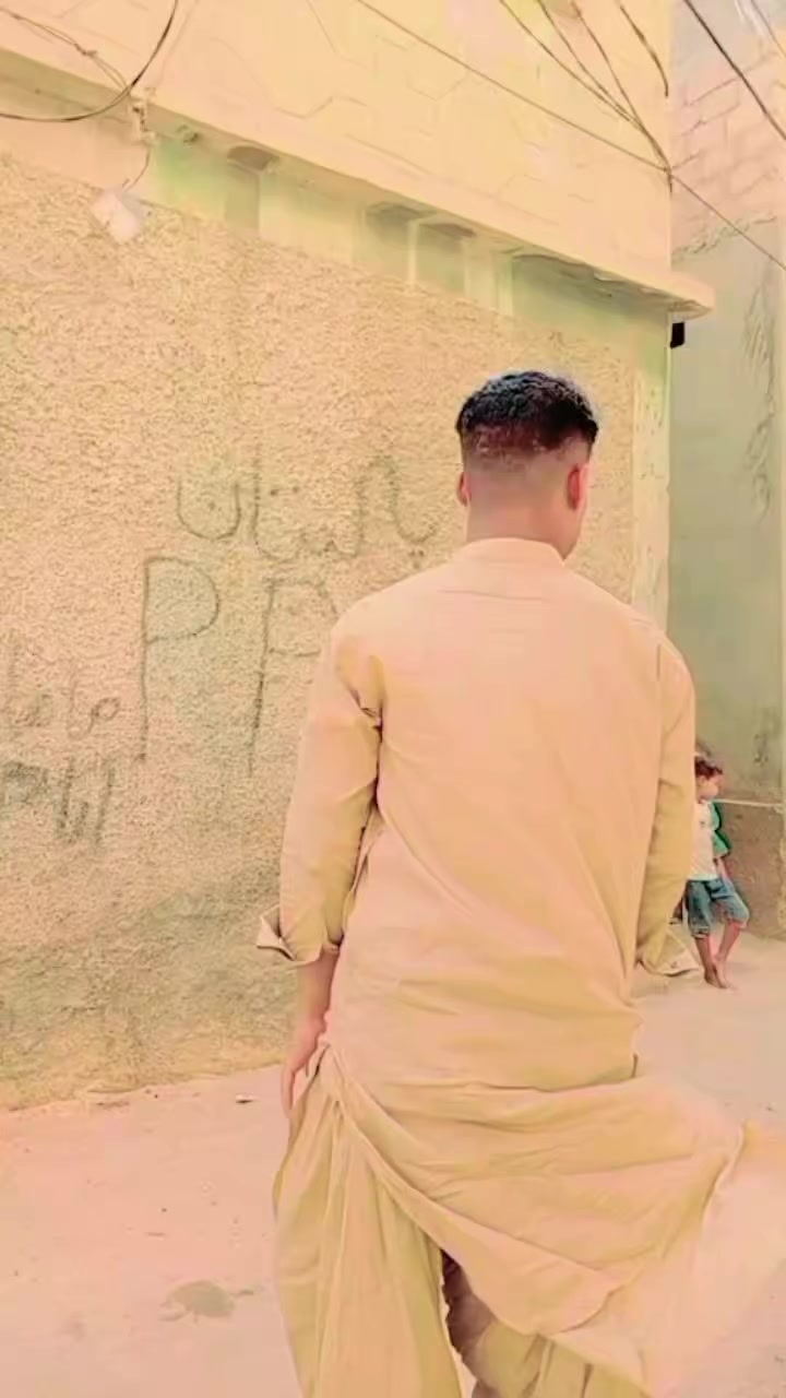 @😎 bAHi JAN 😎