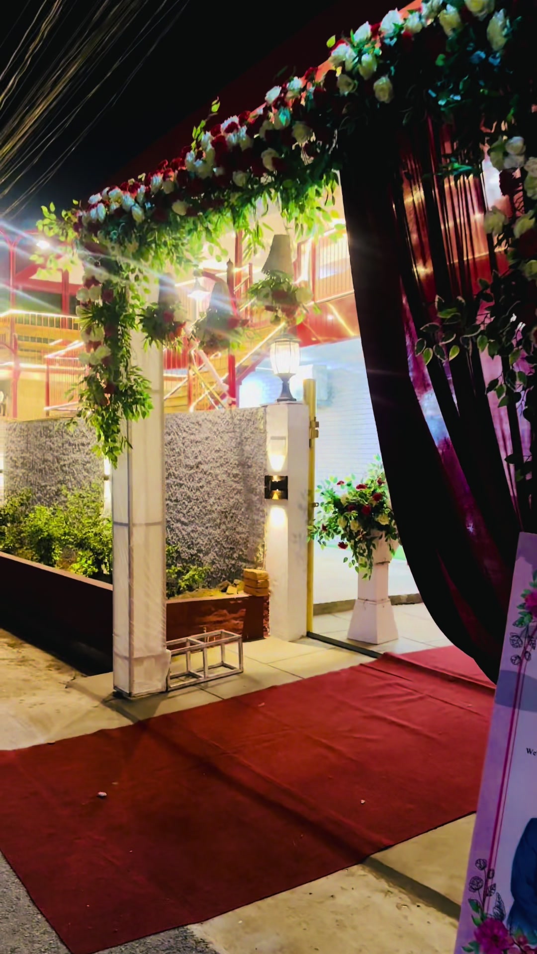 @theedenloft