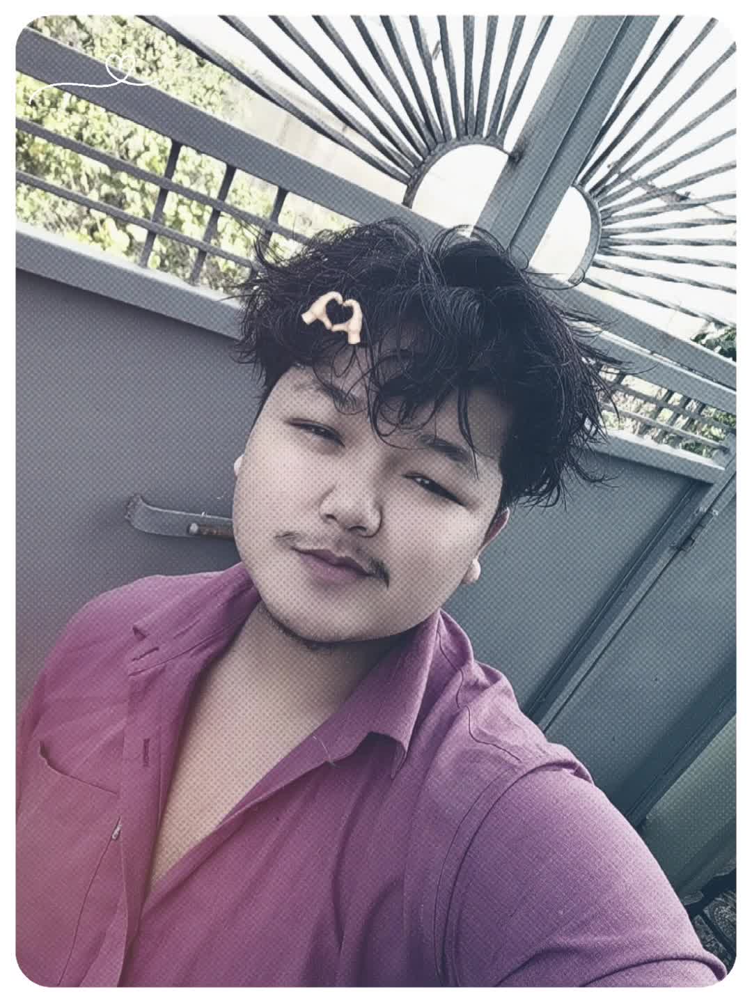 @🙋&zwj;♂️    🔫