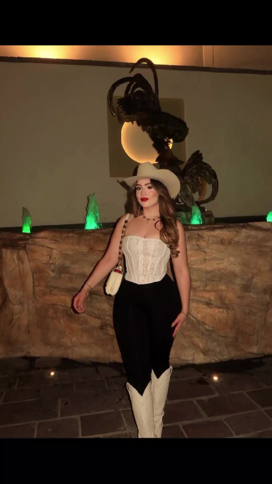 @Hermosilla