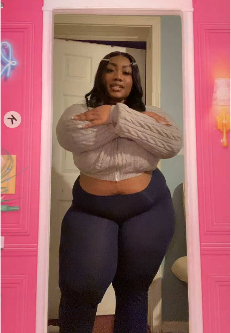 @Chunky_dabody18🧚🏽♀️👄