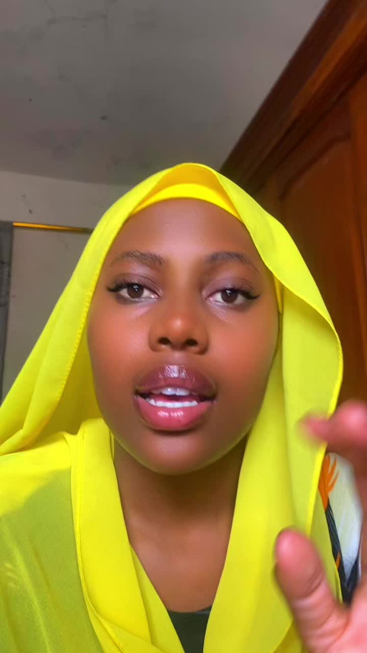 @Fille curieuse 🧐