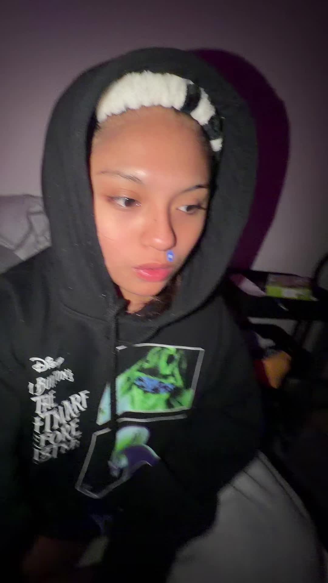 @💋🙈